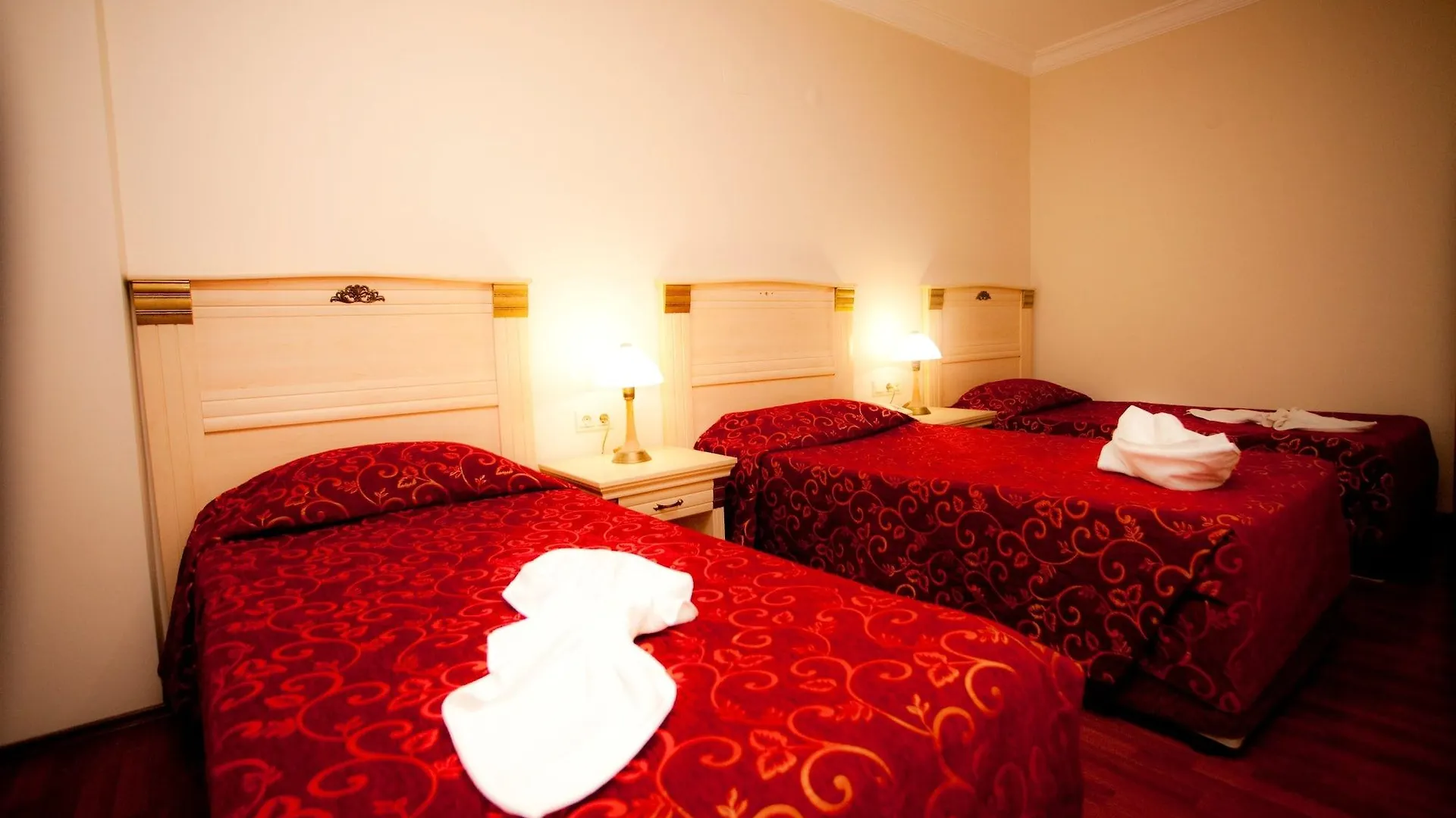 Duqqan Deluxe Hotel Kusadası